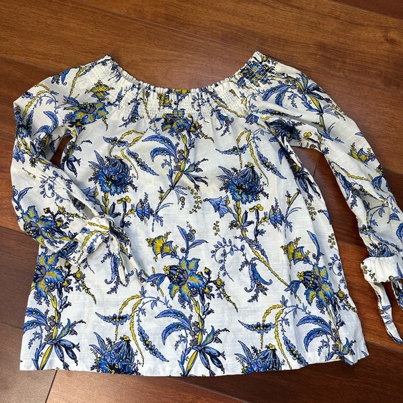 LOFT Women’s Off the Shoulder Floral Pattern Blouse Size XS - Picture 1 of 7